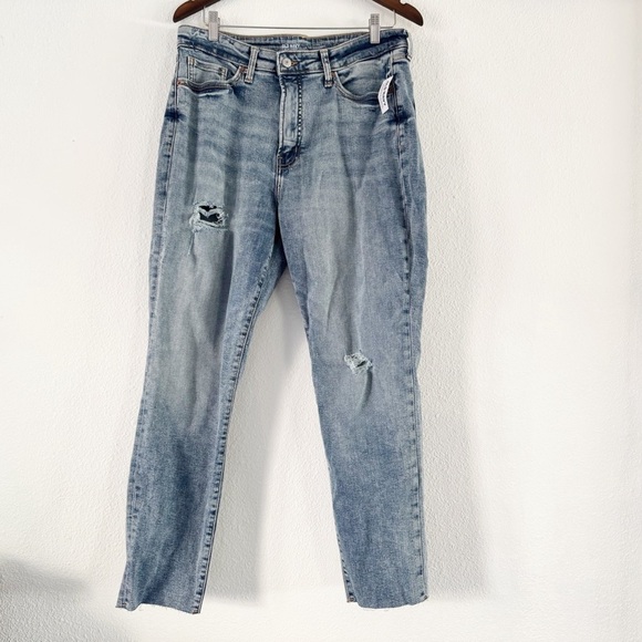High-Waisted O.G. Straight Extra Stretch Ripped Cut-Off Jeans Women Size 14 NWT - Picture 2 of 11